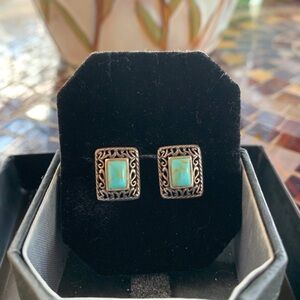 Vintage Southwestern Sterling Silver Turquoise Earrings